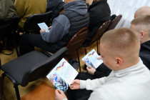 От юноши к солдату: уссурийские призывники отправились служить в армию