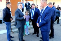 Жители Корсаковки напрямую пообщались с властями округа