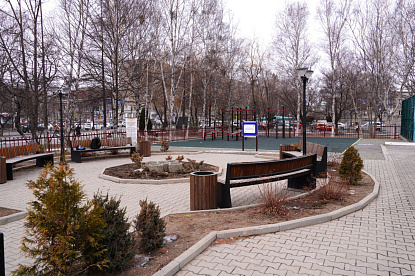 Оценили вместе: мониторинг благоустройства территории школы с депутатом уссурийской Думы