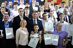 «Олимпийский бал – 2025»: отметили достижения спортивных звёзд Уссурийска