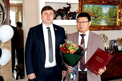 Почетного гражданина Уссурийска Николая Ким поздравили с юбилеем