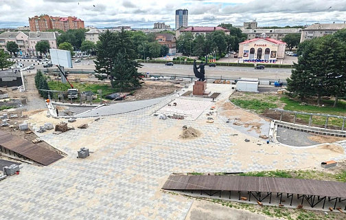 Работы на площади и в парке «ДОРА» вышли на финишную прямую