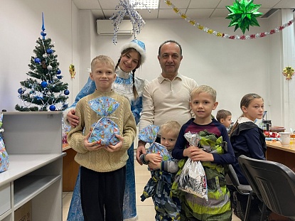 Новогоднее настроение начинается с добрых дел