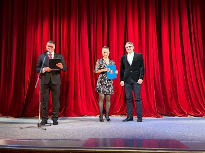 Уссурийский драмтеатр встретил зрителей  в юбилейном театральном сезоне