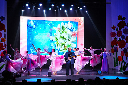 Чествование милых женщин Уссурийского городского округа