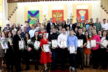 Талантливых, одаренных и спортивных уссурийцев отметили на Олимпийском балу